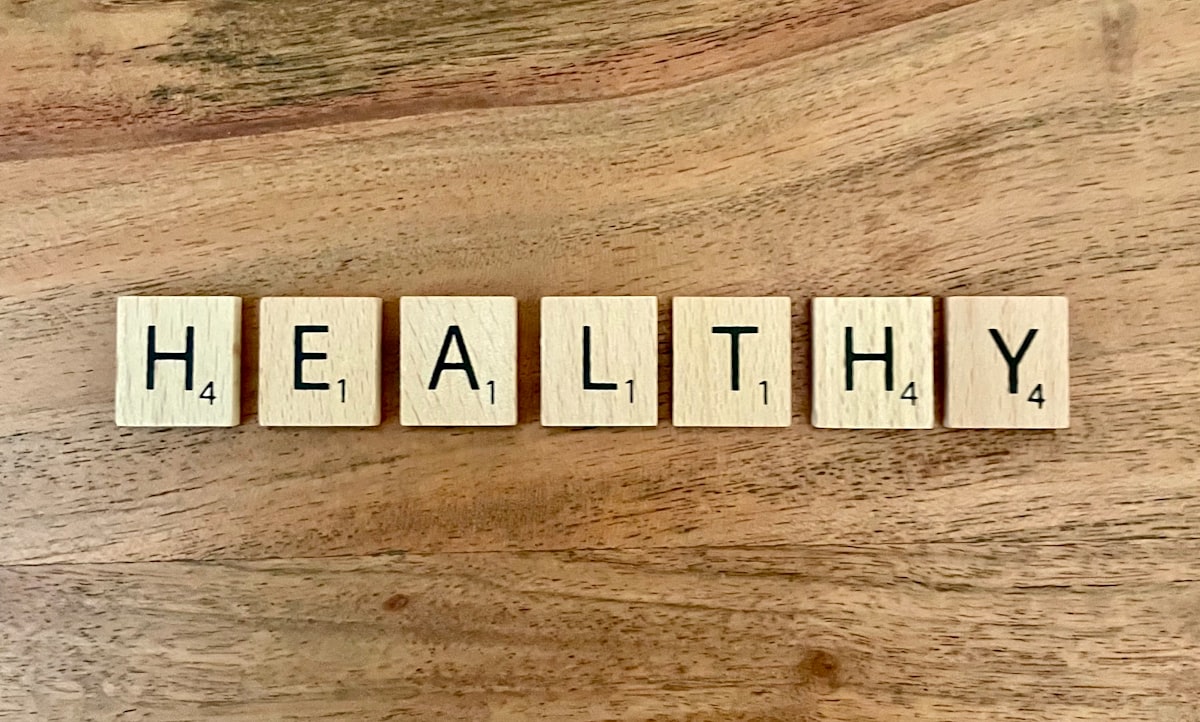 Asesor nutricional trabajando con cliente